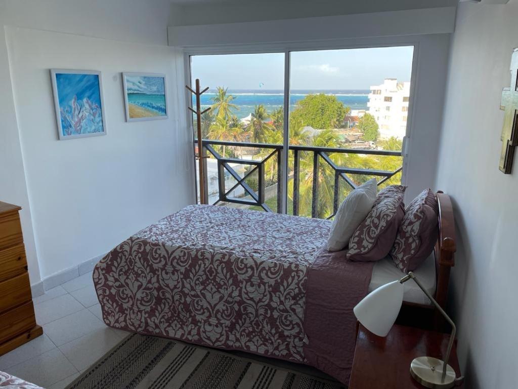 Classy Reef Alado De La Playa Apartamento